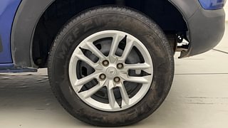 Used 2020 Renault Triber RXT Petrol Manual tyres LEFT REAR TYRE RIM VIEW