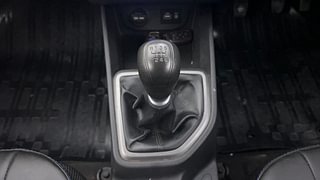 Used 2016 Hyundai Creta [2015-2018] 1.6 SX Plus Diesel Manual interior GEAR  KNOB VIEW