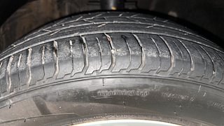 Used 2017 Volkswagen Polo [2015-2019] GT TSI Petrol Automatic tyres RIGHT FRONT TYRE TREAD VIEW