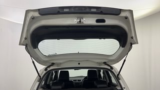 Used 2015 Maruti Suzuki Swift [2011-2017] ZXi Petrol Manual interior DICKY DOOR OPEN VIEW