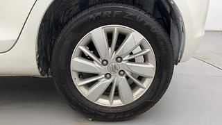 Used 2015 Maruti Suzuki Swift [2011-2017] ZXi Petrol Manual tyres LEFT REAR TYRE RIM VIEW
