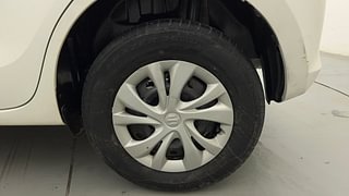 Used 2019 Maruti Suzuki Swift [2017-2021] VXI AMT Petrol Automatic tyres LEFT REAR TYRE RIM VIEW