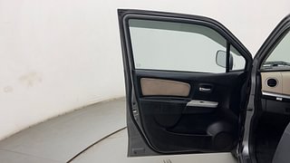 Used 2017 Maruti Suzuki Wagon R 1.0 [2013-2019] LXi CNG Petrol+cng Manual interior LEFT FRONT DOOR OPEN VIEW