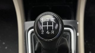 Used 2021 Maruti Suzuki Ciaz Delta Petrol Petrol Manual interior GEAR  KNOB VIEW