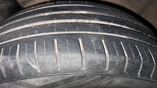 Used 2017 Hyundai Elite i20 [2014-2018] Asta 1.2 (O) Petrol Manual tyres LEFT FRONT TYRE TREAD VIEW