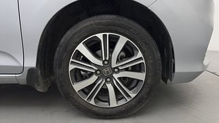 Used 2023 Honda Amaze 1.2 VX CVT i-VTEC Petrol Automatic tyres RIGHT FRONT TYRE RIM VIEW