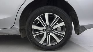 Used 2023 Honda Amaze 1.2 VX CVT i-VTEC Petrol Automatic tyres LEFT REAR TYRE RIM VIEW