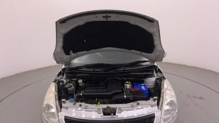 Used 2016 Maruti Suzuki Swift [2011-2017] VDi Diesel Manual engine ENGINE & BONNET OPEN FRONT VIEW