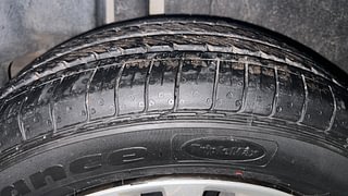 Used 2016 Maruti Suzuki Ciaz [2014-2017] VXi (O) Petrol Manual tyres RIGHT REAR TYRE TREAD VIEW