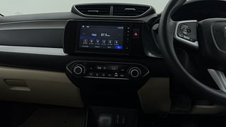 Used 2023 Honda Amaze 1.2 VX CVT i-VTEC Petrol Automatic interior MUSIC SYSTEM & AC CONTROL VIEW