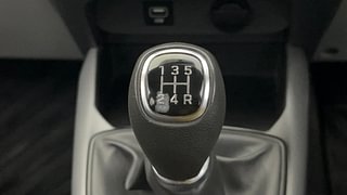 Used 2020 Hyundai Grand i10 Nios Sportz 1.2 Kappa VTVT Petrol Manual interior GEAR  KNOB VIEW