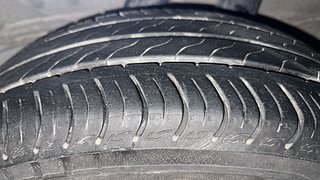Used 2023 Honda Amaze 1.2 VX CVT i-VTEC Petrol Automatic tyres LEFT REAR TYRE TREAD VIEW