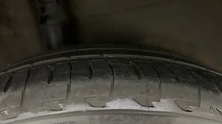 Used 2021 Honda WR-V i-VTEC VX Petrol Manual tyres RIGHT REAR TYRE TREAD VIEW