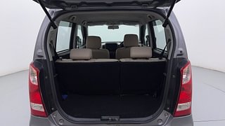 Used 2017 Maruti Suzuki Wagon R 1.0 [2010-2019] VXi Petrol Manual interior DICKY INSIDE VIEW