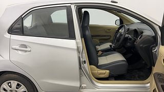 Used 2013 Honda Brio [2011-2016] S MT Petrol Manual interior RIGHT SIDE FRONT DOOR CABIN VIEW