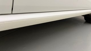 Used 2019 Volkswagen Ameo [2016-2020] Highline Plus 1.5L (D) Diesel Manual dents MINOR SCRATCH
