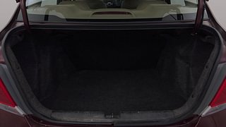 Used 2015 Honda Amaze [2013-2016] 1.2 S i-VTEC Petrol Manual interior DICKY INSIDE VIEW