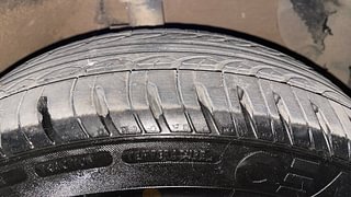 Used 2015 Hyundai Xcent [2014-2017] SX Diesel Diesel Manual tyres RIGHT FRONT TYRE TREAD VIEW