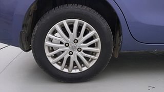 Used 2017 Maruti Suzuki Dzire [2017-2020] ZXi AMT Petrol Automatic tyres RIGHT REAR TYRE RIM VIEW