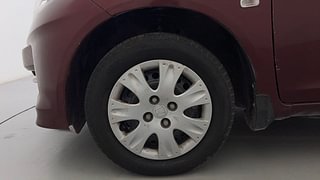 Used 2015 Honda Amaze [2013-2016] 1.2 S i-VTEC Petrol Manual tyres LEFT FRONT TYRE RIM VIEW