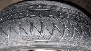 Used 2017 Maruti Suzuki Wagon R 1.0 [2010-2019] VXi Petrol Manual tyres LEFT FRONT TYRE TREAD VIEW