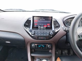 Used 2018 Ford Freestyle [2017-2021] Titanium 1.5 TDCI Diesel Manual interior MUSIC SYSTEM & AC CONTROL VIEW
