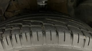 Used 2017 Maruti Suzuki S-Cross [2015-2017] Zeta 1.3 Diesel Manual tyres LEFT FRONT TYRE TREAD VIEW