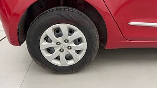 Used 2015 Hyundai Elite i20 [2014-2018] Magna 1.4 CRDI Diesel Manual tyres RIGHT REAR TYRE RIM VIEW