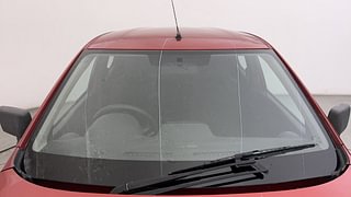 Used 2015 Renault Kwid [2015-2019] RXE Petrol Manual exterior FRONT WINDSHIELD VIEW