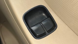 Used 2013 Hyundai Eon [2011-2018] Magna Petrol Manual top_features Power windows