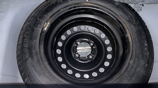 Used 2013 Honda Brio [2011-2016] S MT Petrol Manual tyres SPARE TYRE VIEW