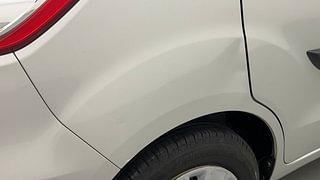 Used 2017 Maruti Suzuki Ertiga [2015-2018] VXI Petrol Manual dents MINOR DENT