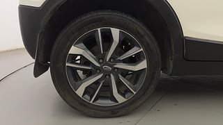 Used 2020 Mahindra XUV 300 W8 (O) Diesel Diesel Manual tyres RIGHT REAR TYRE RIM VIEW