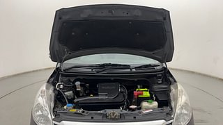 Used 2018 Maruti Suzuki Ertiga [2015-2018] VXI Petrol Manual engine ENGINE & BONNET OPEN FRONT VIEW