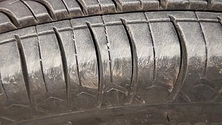 Used 2017 Maruti Suzuki Alto 800 [2016-2019] Lxi Petrol Manual tyres RIGHT FRONT TYRE TREAD VIEW