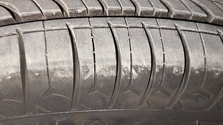 Used 2017 Maruti Suzuki Alto 800 [2016-2019] Lxi Petrol Manual tyres LEFT FRONT TYRE TREAD VIEW