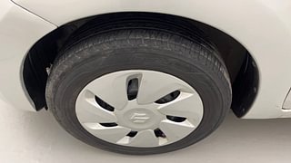 Used 2015 Maruti Suzuki Celerio ZXI AMT Petrol Automatic tyres LEFT FRONT TYRE RIM VIEW
