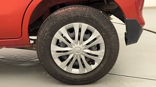 Used 2017 Maruti Suzuki Alto 800 [2016-2019] Lxi Petrol Manual tyres LEFT REAR TYRE RIM VIEW