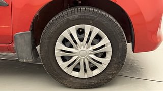 Used 2017 Maruti Suzuki Alto 800 [2016-2019] Lxi Petrol Manual tyres RIGHT FRONT TYRE RIM VIEW