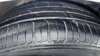 Used 2015 Honda City [2014-2017] SV CVT Petrol Automatic tyres RIGHT FRONT TYRE TREAD VIEW