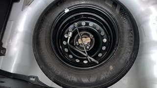 Used 2019 Hyundai Elite i20 [2018-2020] Magna Plus 1.2 Petrol Manual tyres SPARE TYRE VIEW