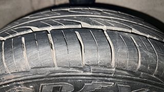 Used 2018 Maruti Suzuki Alto 800 [2016-2019] VXI (O) Petrol Manual tyres RIGHT FRONT TYRE TREAD VIEW