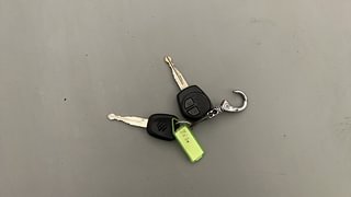 Used 2020 maruti-suzuki S-Presso VXI Plus Petrol Manual extra CAR KEY VIEW