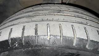 Used 2016 Hyundai i20 Active [2015-2020] 1.2 S Petrol Manual tyres LEFT FRONT TYRE TREAD VIEW