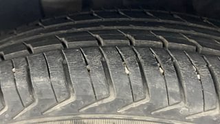 Used 2018 Datsun Redi-GO [2015-2019] D Petrol Manual tyres LEFT FRONT TYRE TREAD VIEW