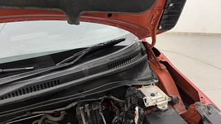 Used 2017 Maruti Suzuki Ignis [2017-2020] Zeta AMT Petrol Dual Tone Petrol Automatic engine ENGINE LEFT SIDE HINGE & APRON VIEW