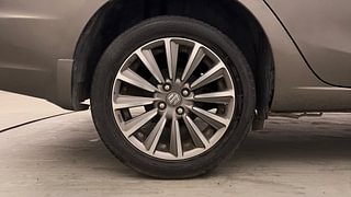 Used 2020 Maruti Suzuki Ciaz Alpha Petrol Petrol Manual tyres RIGHT REAR TYRE RIM VIEW