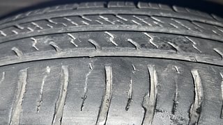 Used 2021 maruti-suzuki Dzire VXI Petrol Manual tyres LEFT FRONT TYRE TREAD VIEW