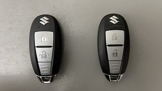 Used 2017 Maruti Suzuki Ignis [2017-2020] Zeta AMT Petrol Dual Tone Petrol Automatic extra CAR KEY VIEW