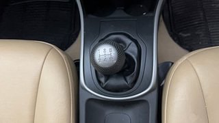 Used 2016 Honda City [2014-2017] V Petrol Manual interior GEAR  KNOB VIEW